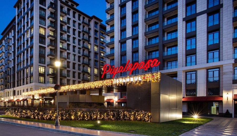 Yeni Yıl Heyecanı Piyalepaşa Çarşı'da 