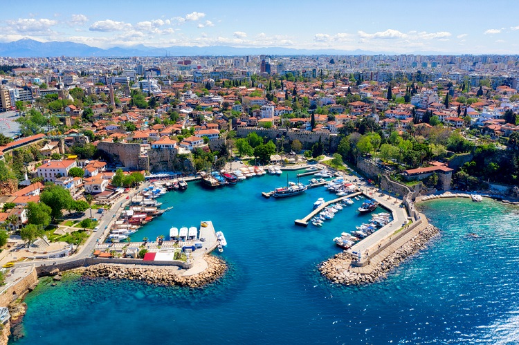 Antalya, Gayrimenkul Yatırımcısına Kazandırmaya Devam Ediyor!