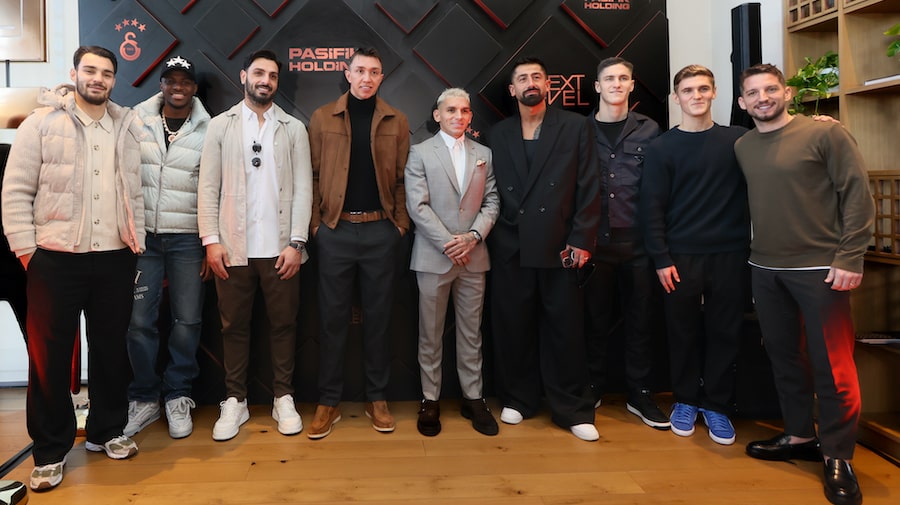 NEXT LEVEL İSTANBUL GALATASARAYLI FUTBOLCULARI AĞIRLADI