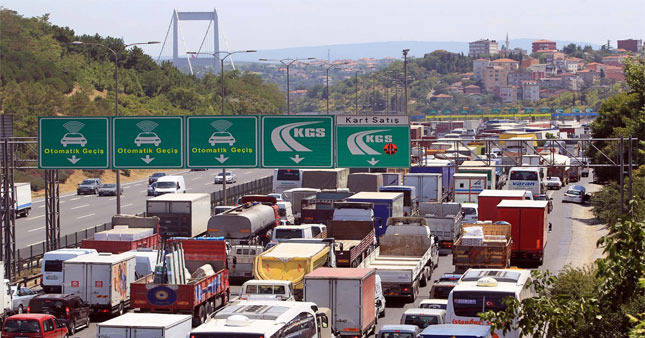 Köprü ve Otoyollar İlk 3 Ayda Para Bastı
