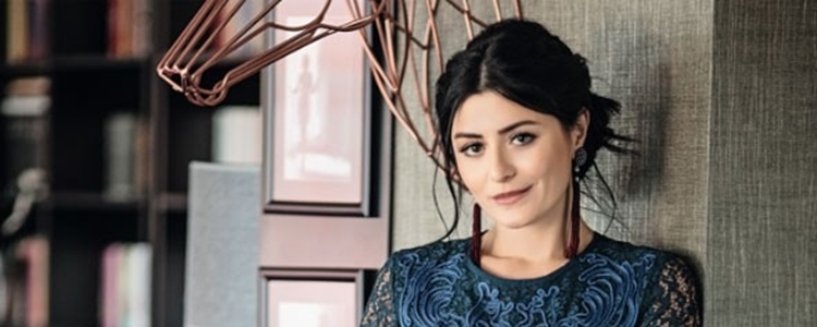 Deniz Çakır'ın Boğaz Manzaralı Evi
