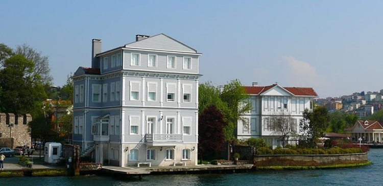 Komodor Remzi Bey Yalısının Yeni Sahibi!