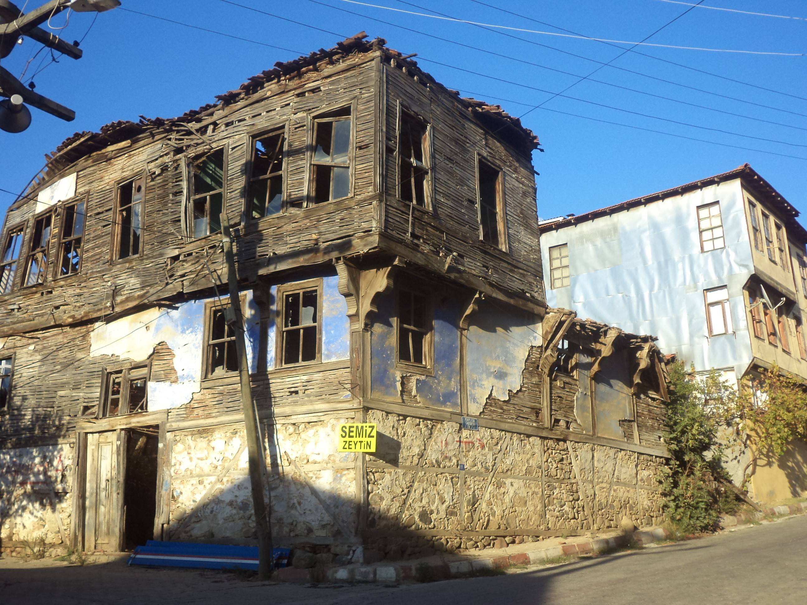 Yalova’da Tarihi Binalar Tek Tek Tescilleniyor