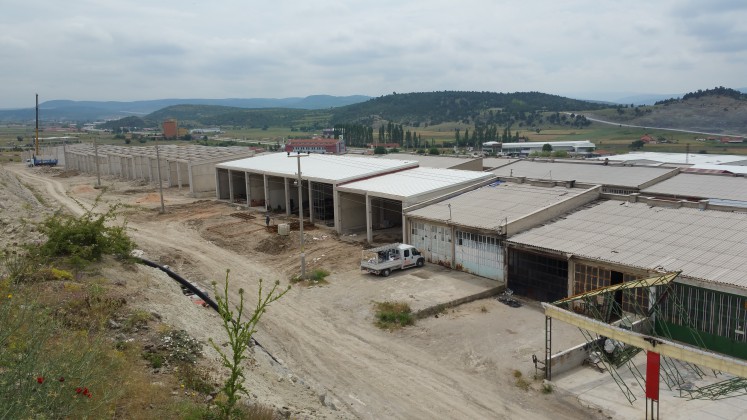Çukurköy Küçük Sanayi Sitesi'nde Dükkan Karşılığı İnşaat İşi