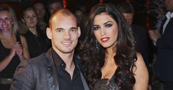Wesley Sneijder Taşınıyor