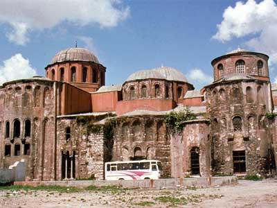 Ruhu da Adı Kadar Güzel