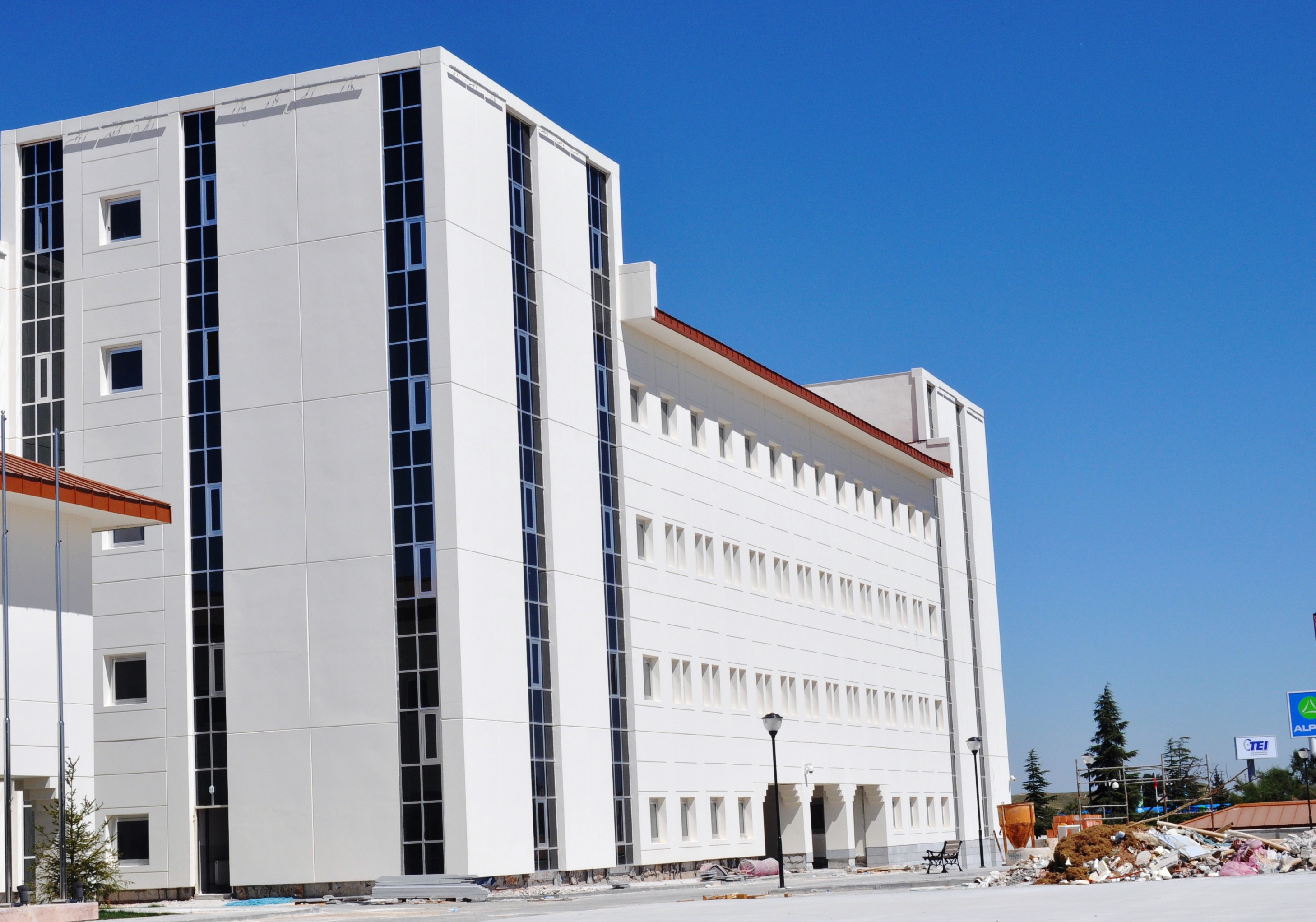 İl Emniyet Müdürlüğü’nün Akıllı Binasında Son Aşama!