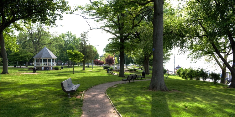 Kahramanmaraş Belediyesi'nden Kiralık Park!