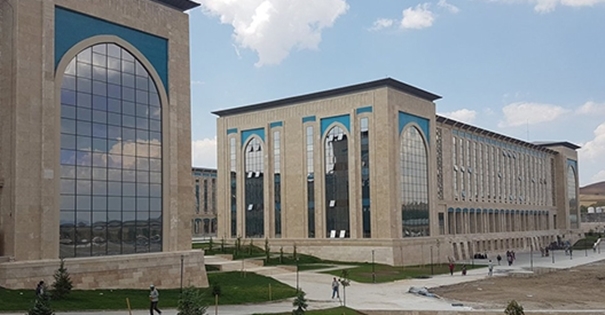 Yıldırım Beyazıt Üniversitesi Esenboğa Yerleşkesi İnşaatı Tamamlandı