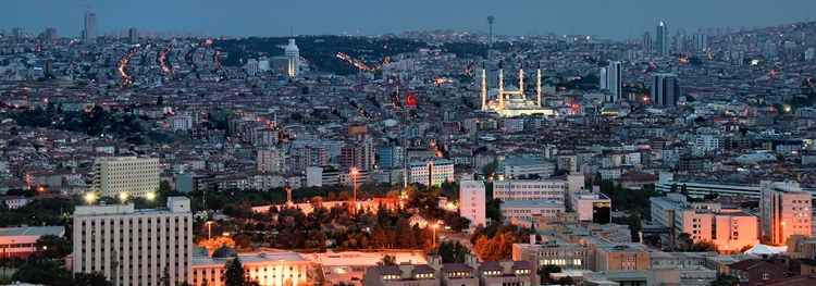 Ankara'da Kentsel Dönüşüm Kapsamında 35 Bina Yıkılıyor