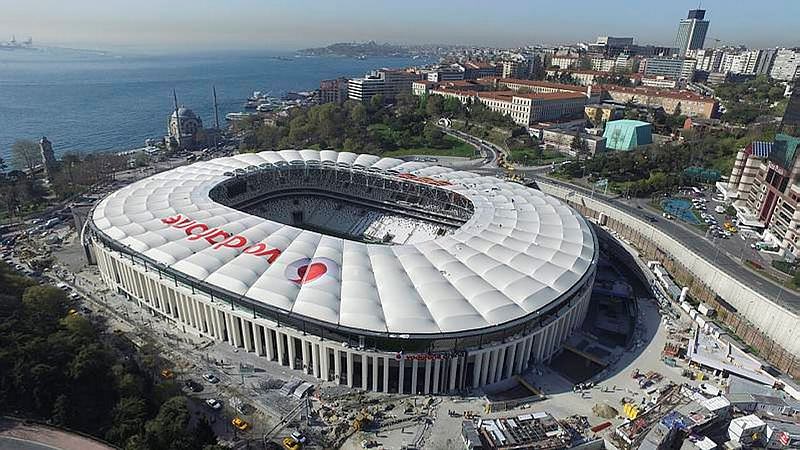 Vodafone Arena'nın Çatısına Onay