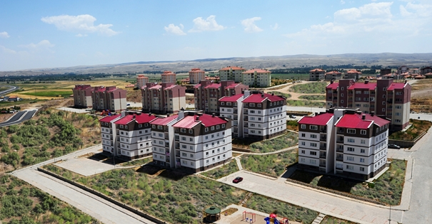 Sivas Yenimahalle Toki Konutları Kura Çekilişi