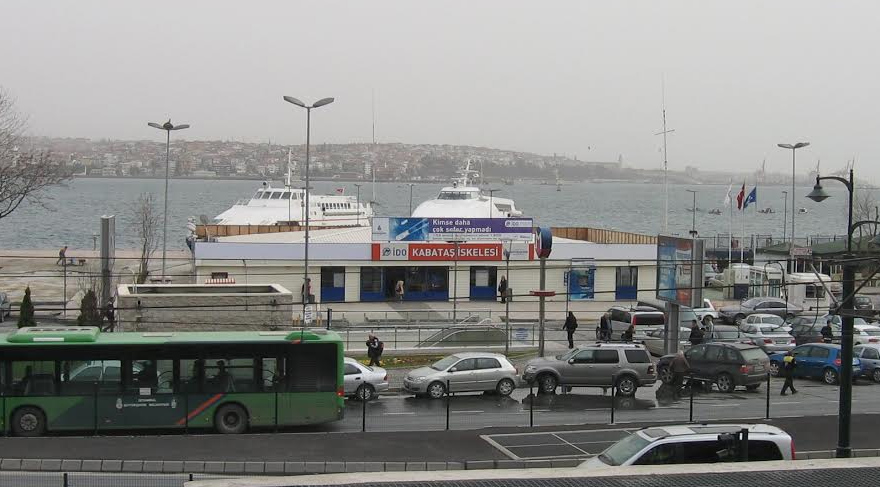 Kabataş İskelesi'nin Kapatılması Ertelendi