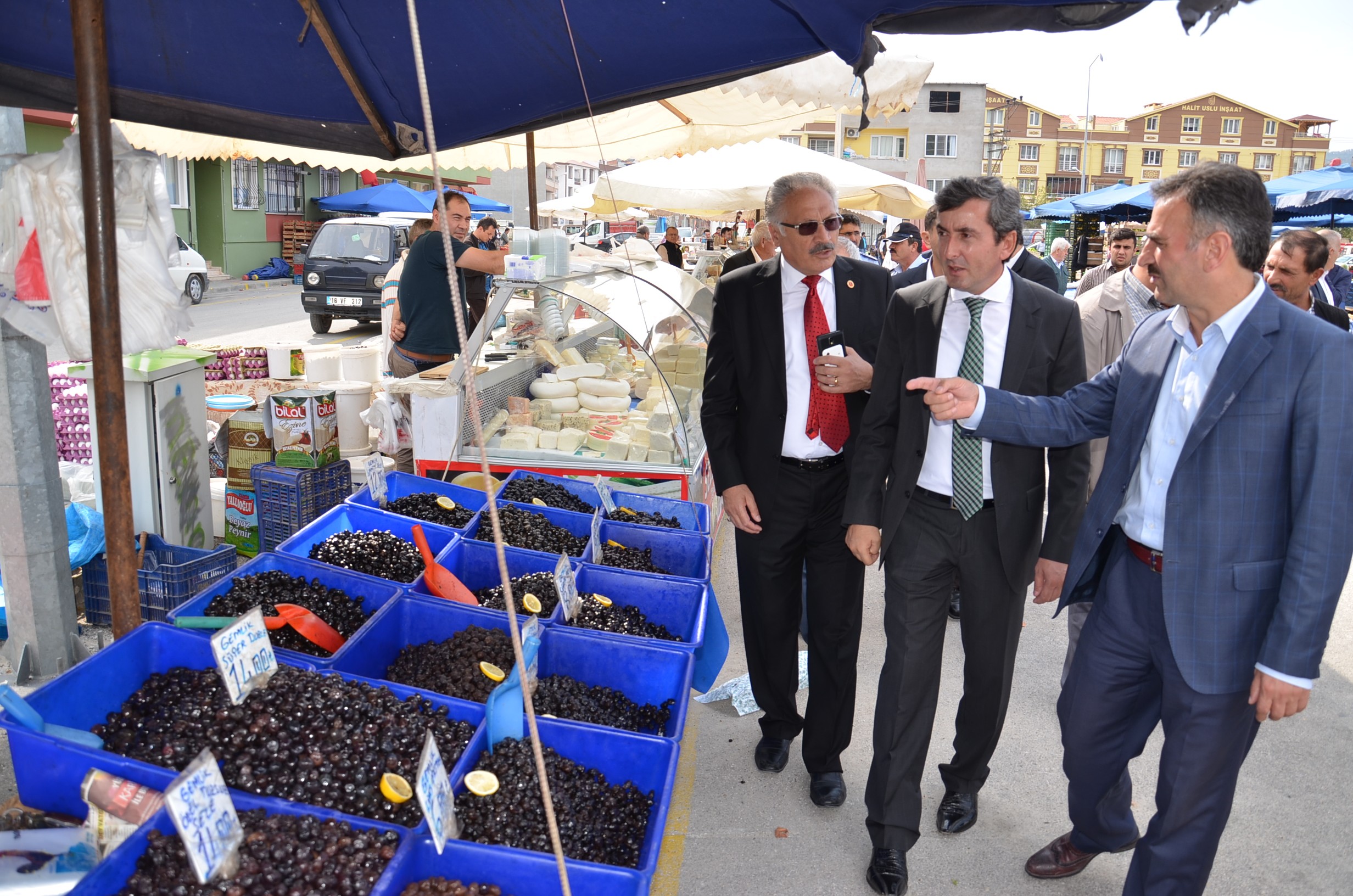 Gemlik Perşembe Pazarı Hizmete Açıldı!