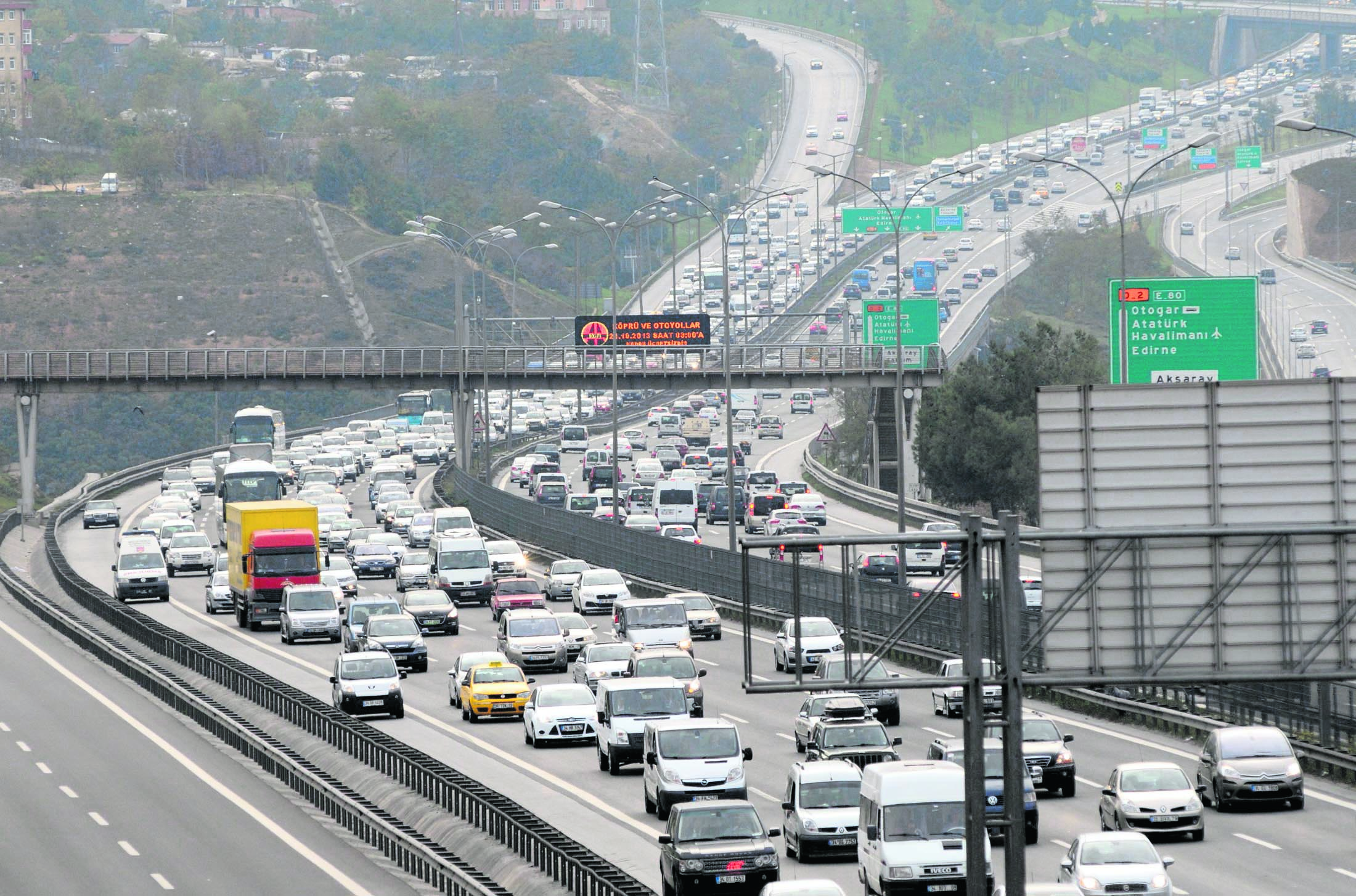 İstanbul’da Bugün Bu Yollar Trafiğe Kapalı