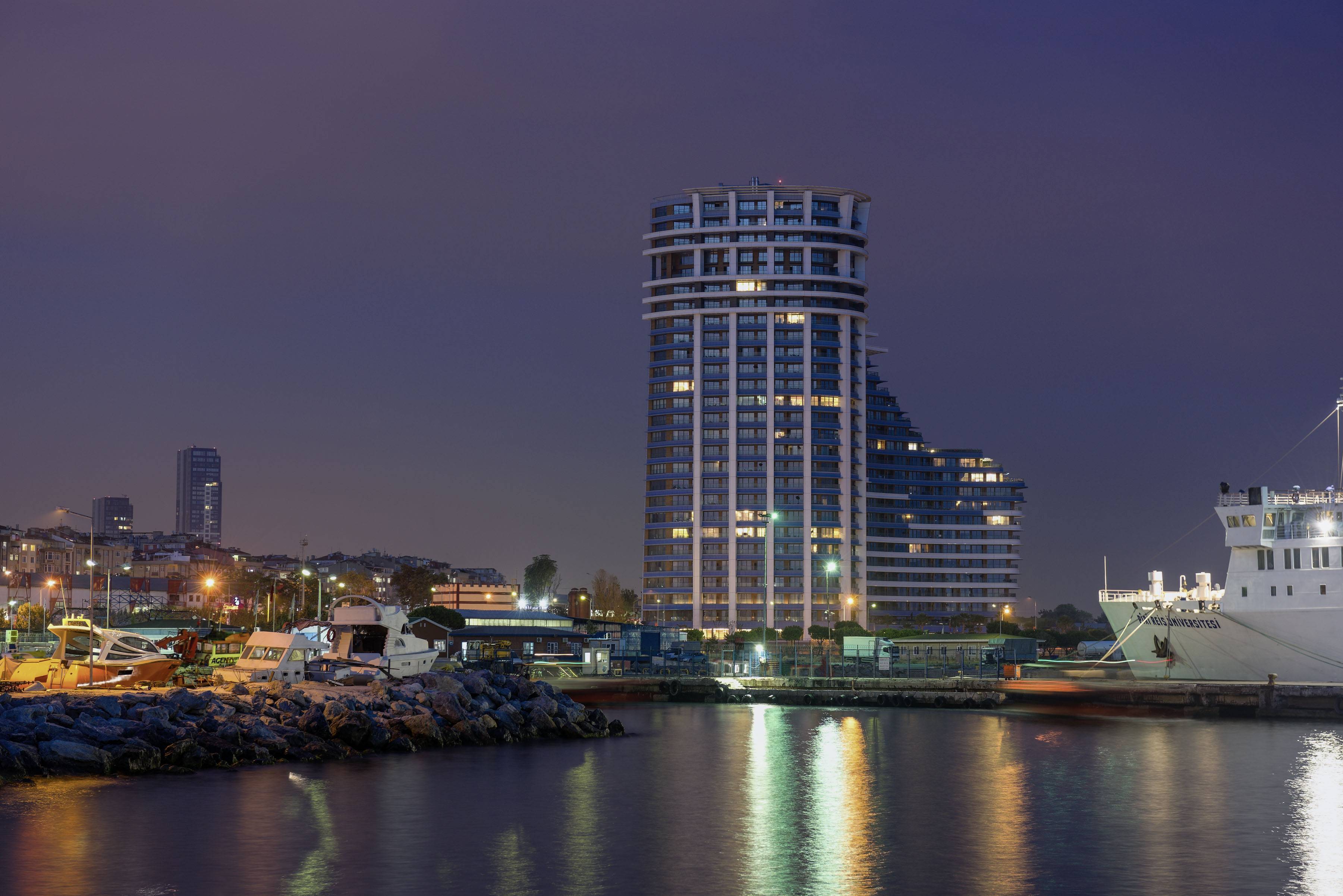 Radisson Blu Ataköy Açıldı