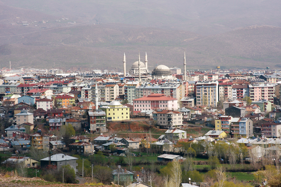Bingöl’de Afetlere Karşi 24 Saat Nöbet!