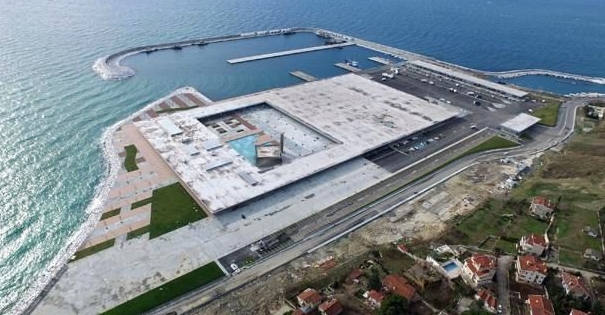 Gürpınar Balık Haline Yeni Yol