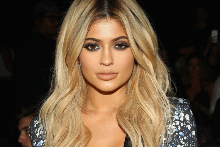 Kylie Jenner Kaliforniya'dan Malikane Aldı